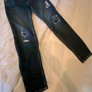 White House Black Market Dark Blue Distressed Skinny Leg Jeans Size 8
